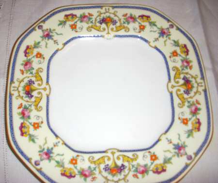 Sandown Square Luncheon Plate