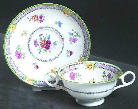 V840 Footed Bouillon Cup & Saucer