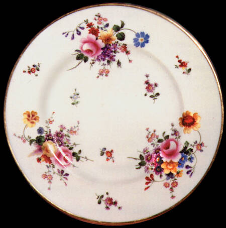 V9244 Dinner Plate