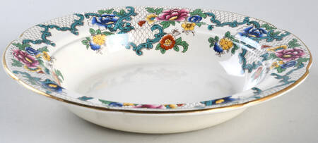 Victoria (Scalloped, Gold Trim) Muffin Dish No Lid