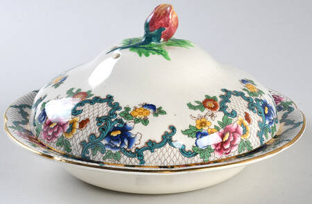 Victoria (Scalloped, Gold Trim) Muffin Dish & Lid