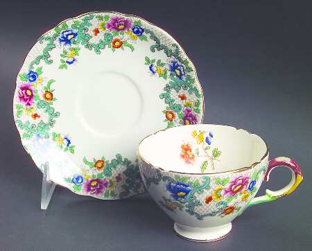 Victoria (Scalloped, Gold Trim) Footed Cup & Saucer Set