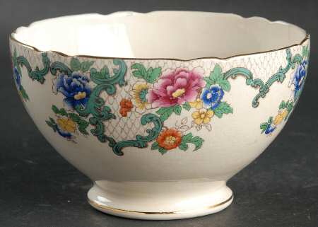 Victoria (Scalloped, Gold Trim) Open Sugar Bowl