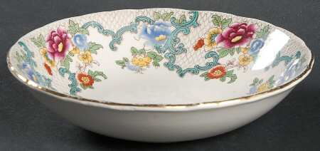 Victoria (Scalloped, Gold Trim) Coupe Cereal Bowl