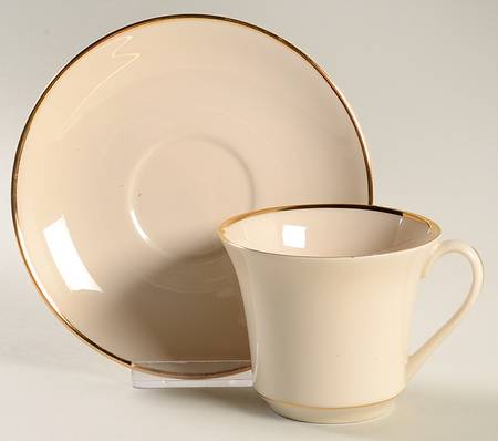 Simplicity Gold Flat Cup & Saucer Set