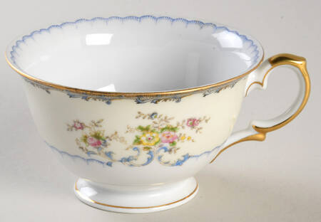 Adams Footed Cup