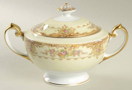 Alva Sugar Bowl & Lid