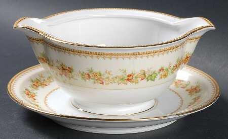 Bristol Gravy Boat with Attached Underplate