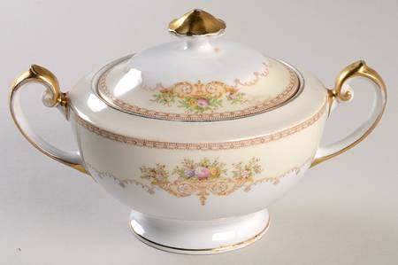Norwich Sugar Bowl & Lid