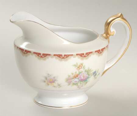 Rutland (Smooth Verge, Japan) Creamer