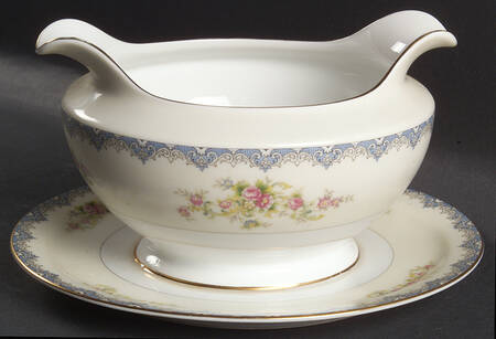 Seneca Blue Gravy Boat with Attached Underplate