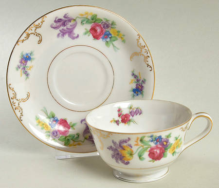 Vienna Footed Cup & Saucer Set