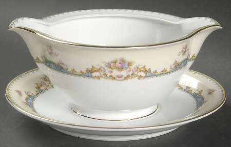 Wabash Gravy Boat with Attached Underplate