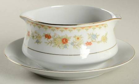 Duchess Gravy Boat with Attached Underplate