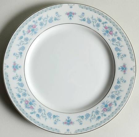 Patricia Salad Plate by Royal Gallery