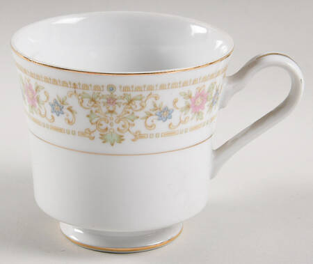 Roxbury Footed Cup