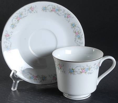 Footed Cup & Saucer Set
