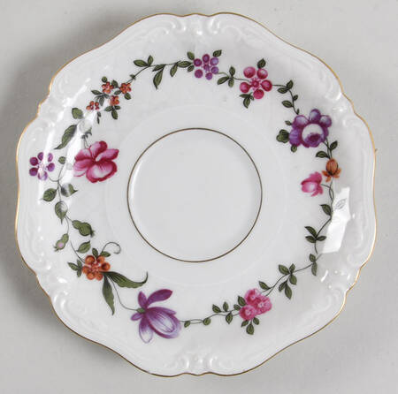 Carola Saucer