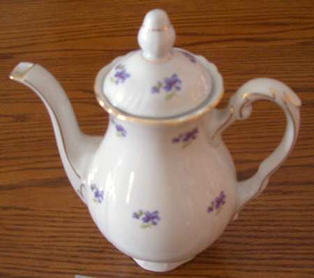 Violet Violet Bouquet Mini Coffee Pot & Lid