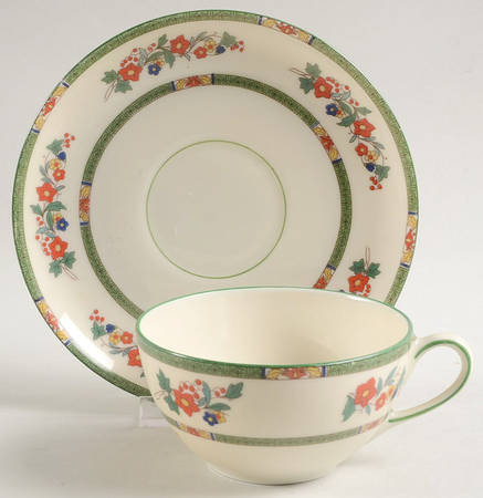 2364 Flat Cup & Saucer Set