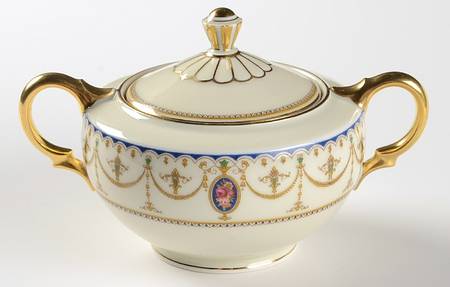 Adelphi Sugar Bowl & Lid