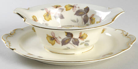 Autumn Gravy Boat with Attached Underplate