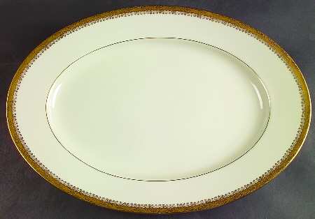 Buckingham 17" Oval Serving Platter