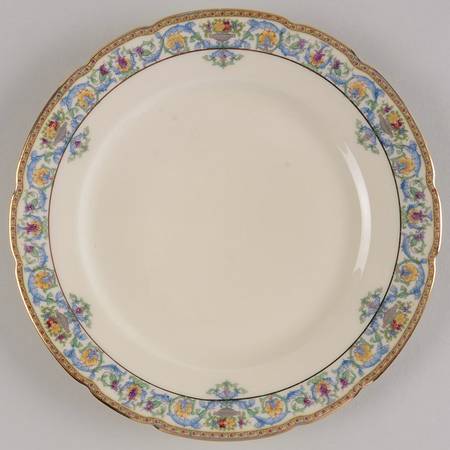 The Copley Salad Plate