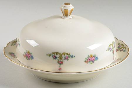 The Myrtle Round Covered Butter