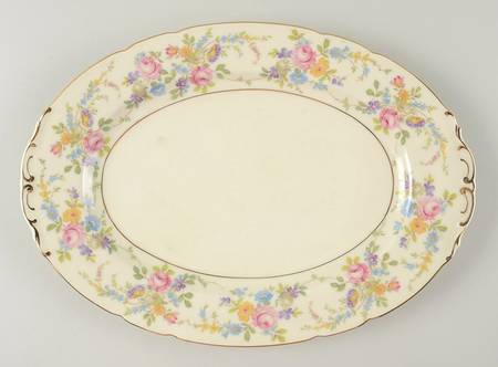 Queens Rose (Scalloped, No Gold Scrolls) 13" Oval Serving Platter