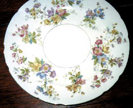 The Symphony Scalloped Saucer
