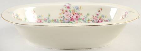 Supremacy 9" Oval Vegetable Bowl