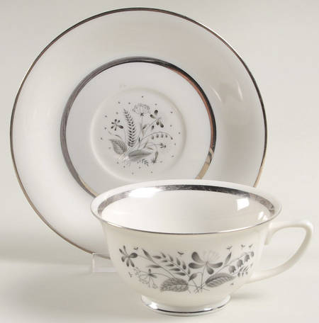Allegro Footed Cup & Saucer Set
