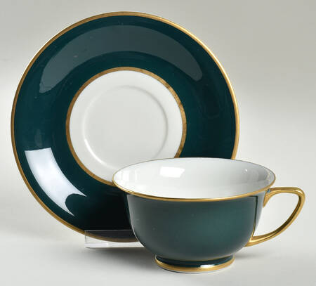 Ambassador Hunter Green Footed Cup & Saucer Set