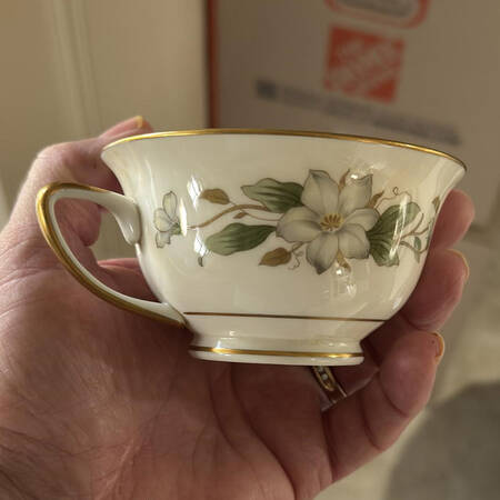 Arlington Footed Cup