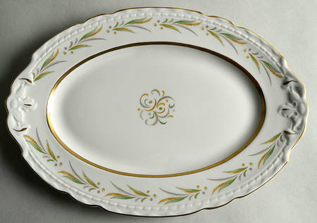 Autumn (Scalloped Edge) 13" Oval Serving Platter
