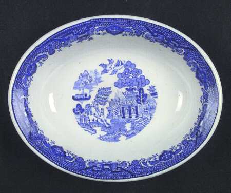 Blue Willow 9" Oval Vegetable Bowl