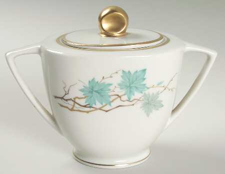 Bryn Mawr Sugar Bowl & Lid