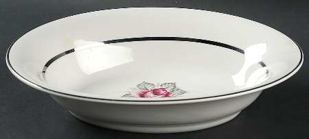 Carmen (Red Rose) 10" Oval Vegetable Bowl