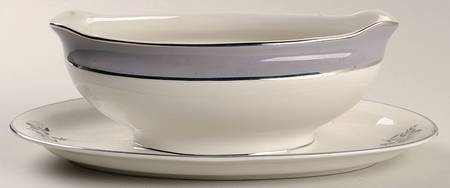 Countess Allegro Gravy Boat with Attached Underplate