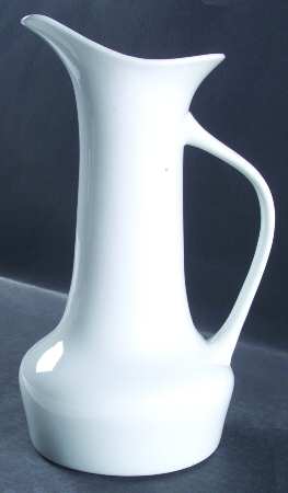 Contempri White 48 Oz Pitcher