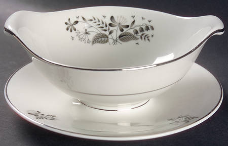 Deauville Gravy Boat with Attached Underplate