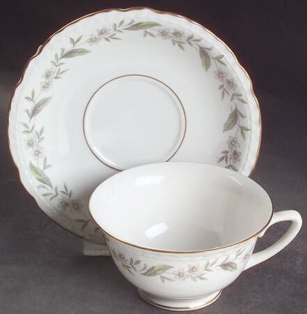 Fleur De Blanc Footed Cup & Saucer Set