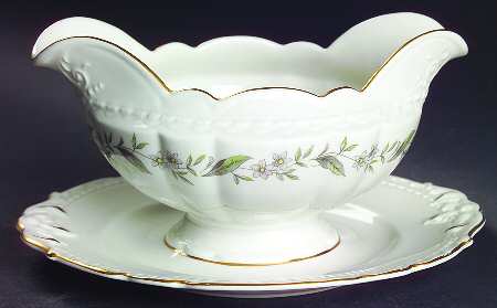 Fleur De Blanc Gravy Boat with Attached Underplate