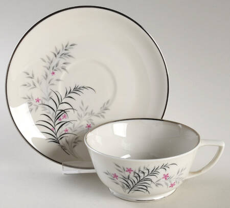 Jeannine Footed Cup & Saucer Set