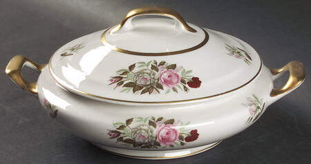 Lady Lee (Gold Trim) Round Covered Vegetable