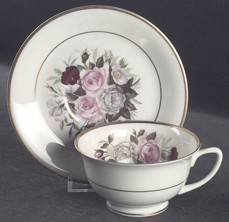 Lady Lee (Gold Trim) Footed Cup & Saucer Set