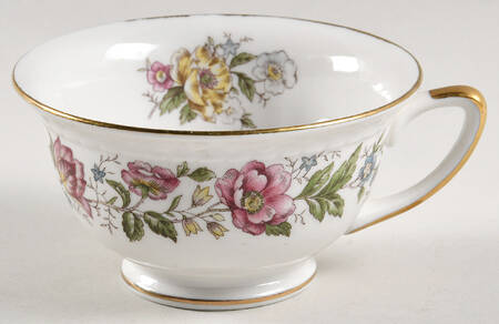 Lord Mayfair Footed Cup