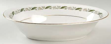 Magnolia 9" Oval Vegetable Bowl