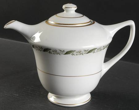Magnolia Teapot & Lid